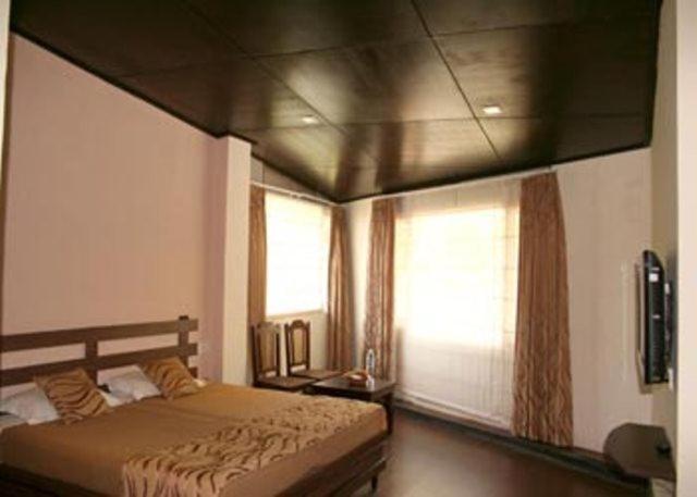 The Corner Hotel Nainital Eksteriør billede